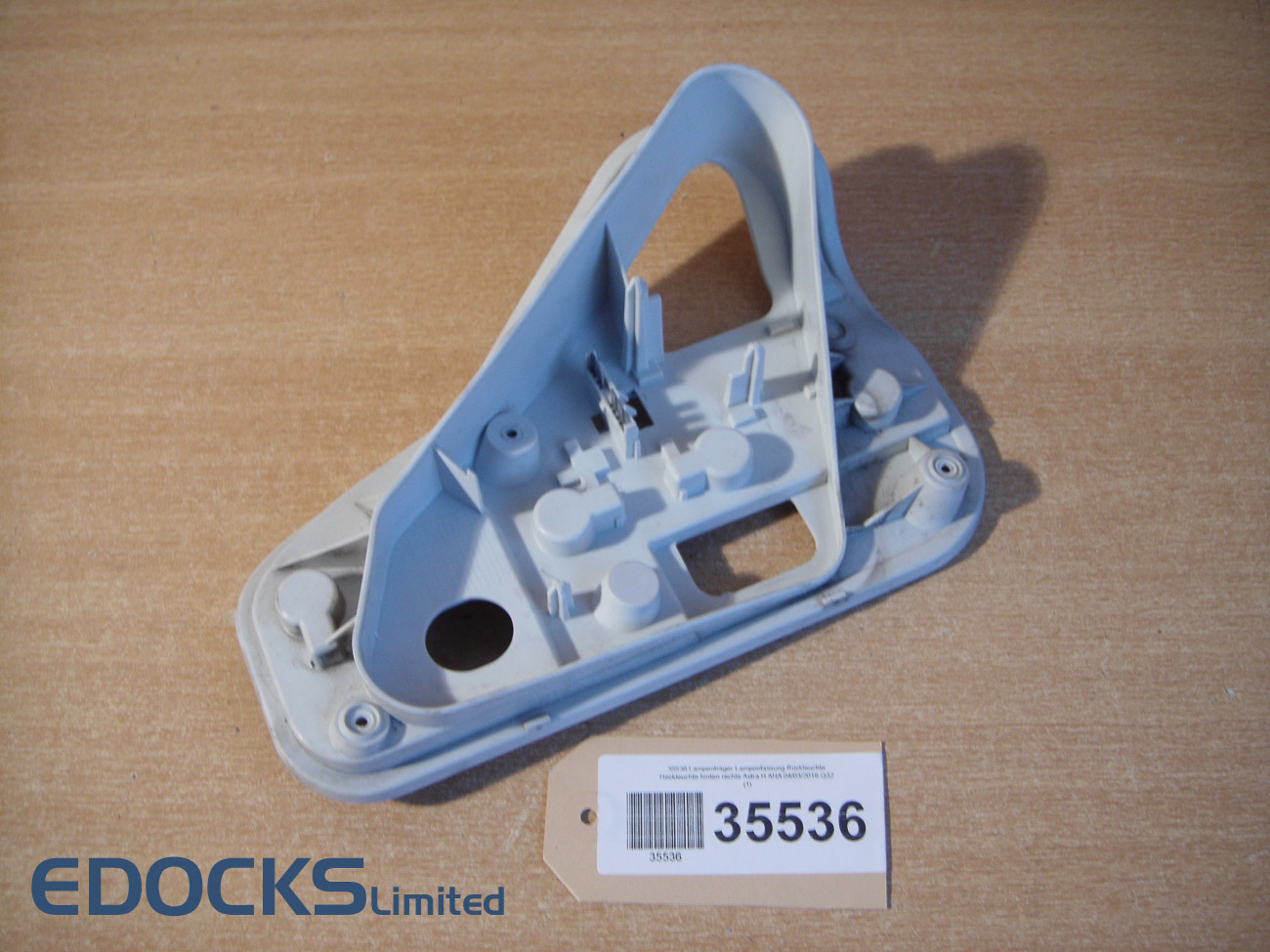 Lampenträger Lampenfassung Rückleuchte hinten rechts Astra H Caravan Opel