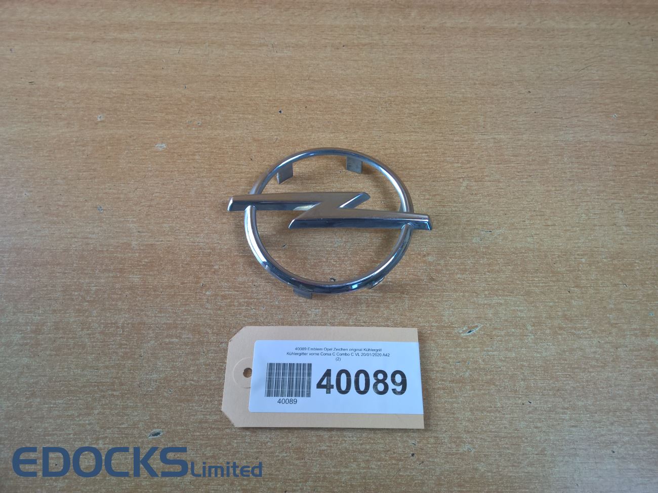 Emblem Opel Zeichen Original Kuhlergrill Kuhlergitter Vorne Corsa C Combo C Opel