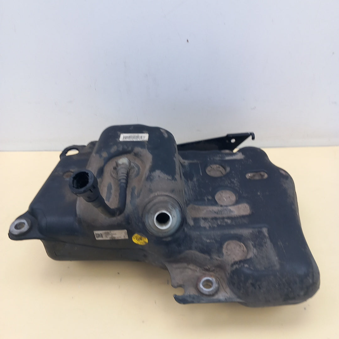 Kraftstofftank AdBlue Opel Zafira C Tourer 1,6 CDTI B16DTH